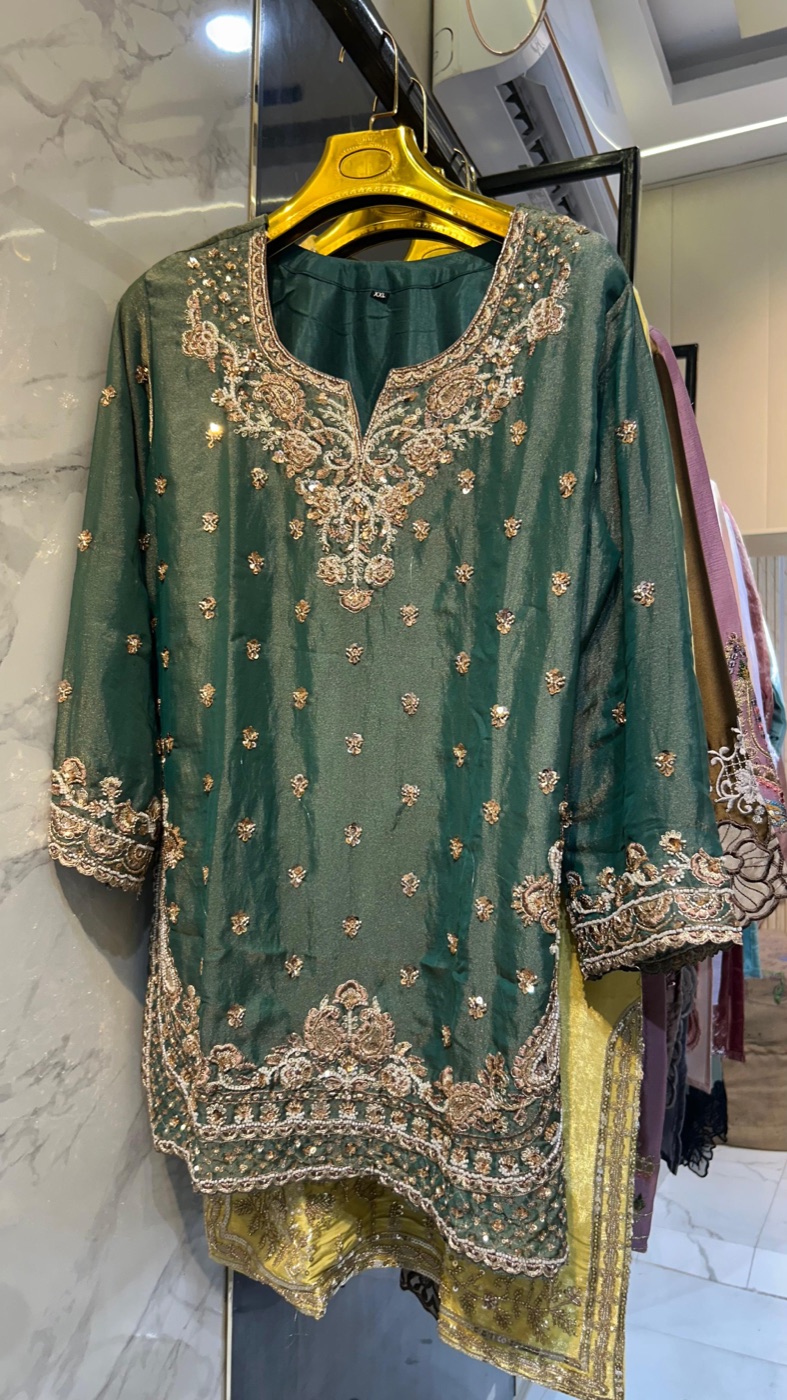Noor Mahal look