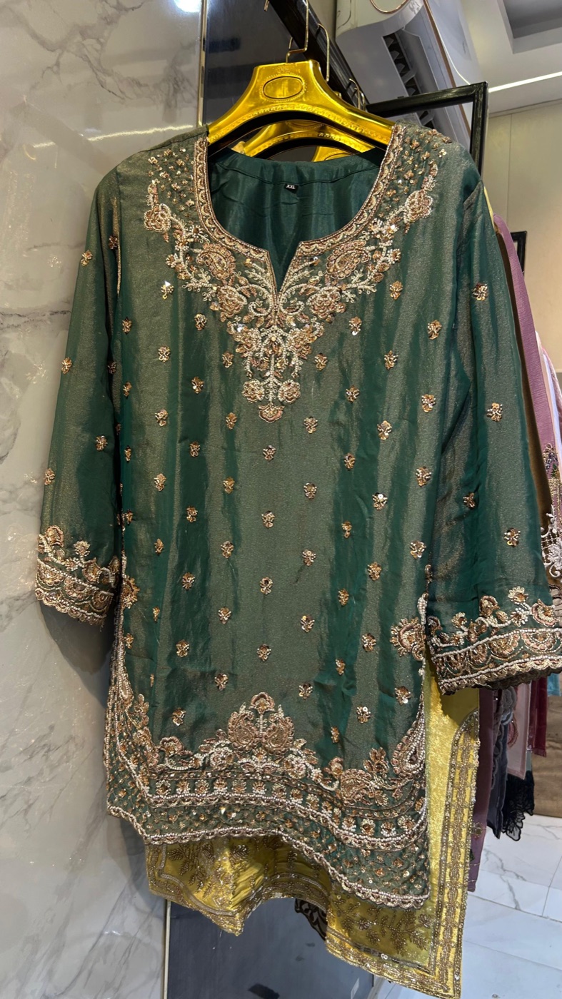 Noor Mahal look